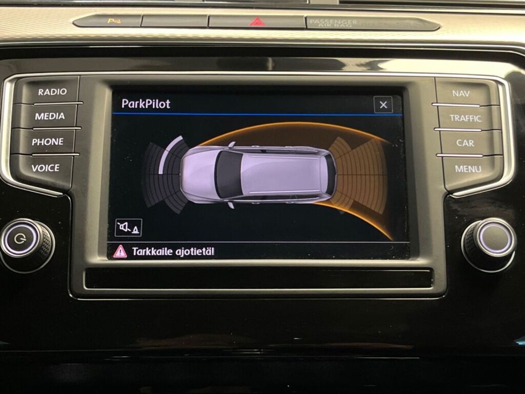 Volkswagen Passat 2017 Harmaa