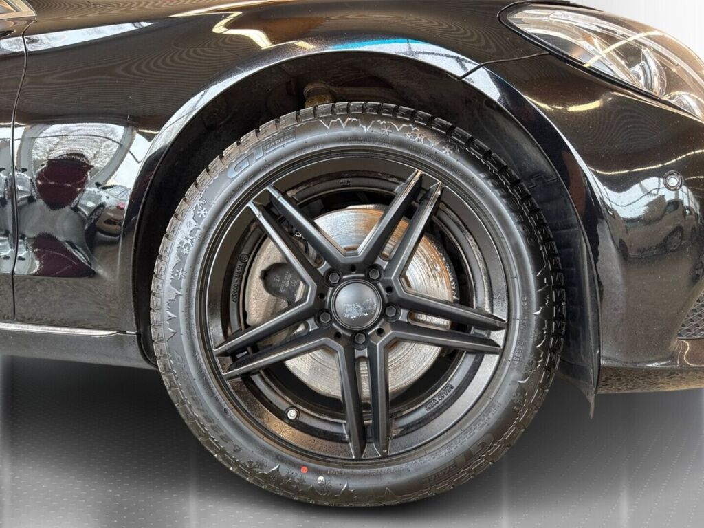 Mercedes-Benz C 2015 Musta