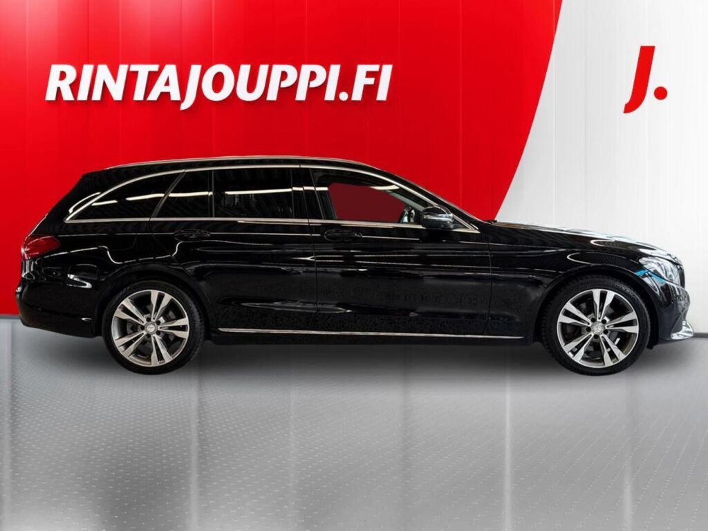 Mercedes-Benz C 2015 Musta