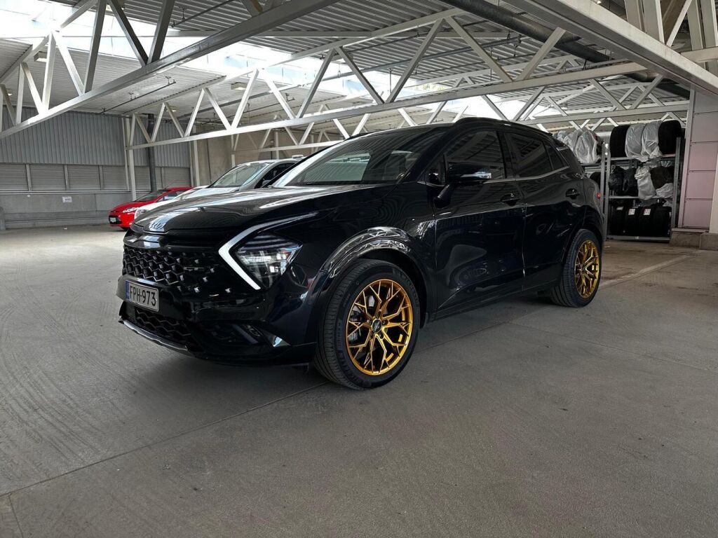 Kia Sportage 2022 Musta