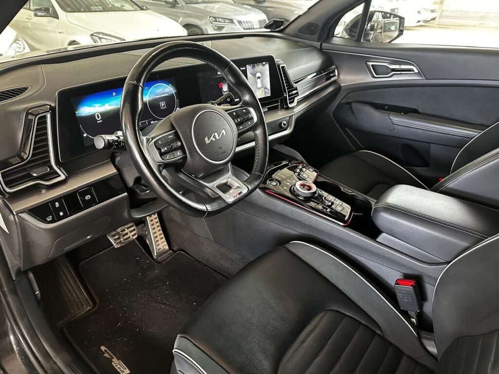 Kia Sportage 2022 Musta