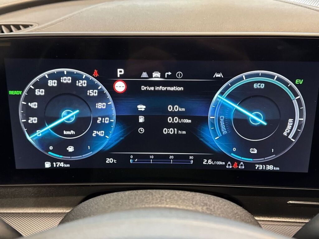 Kia Sportage 2022 Musta
