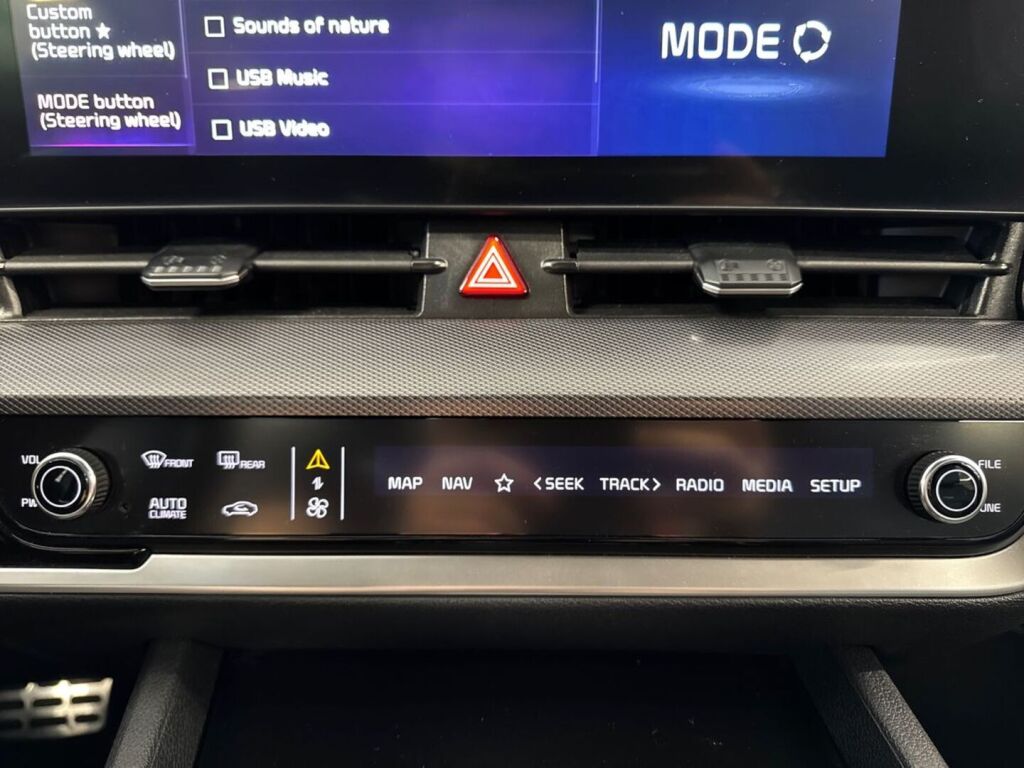 Kia Sportage 2022 Musta