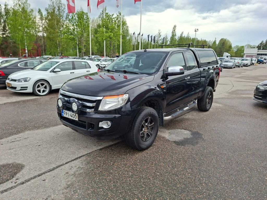 Ford Ranger 2014 Musta