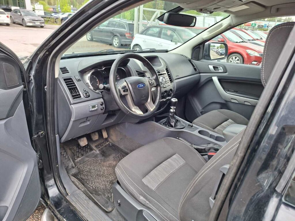 Ford Ranger 2014 Musta
