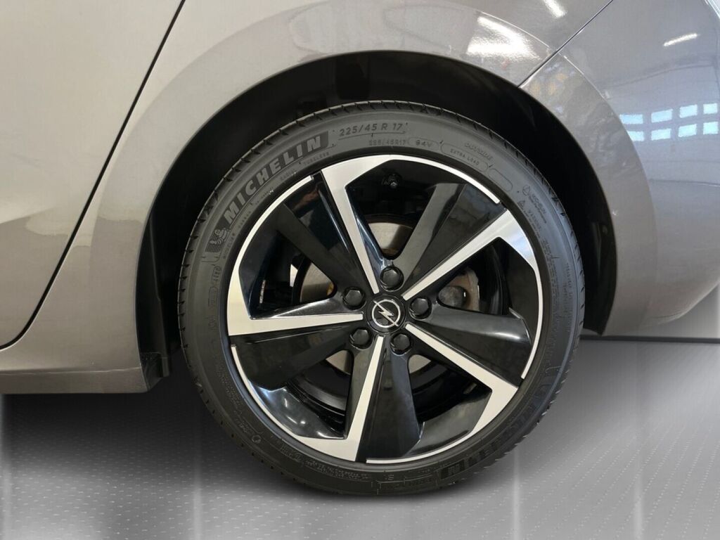 Opel Astra 2023 Harmaa