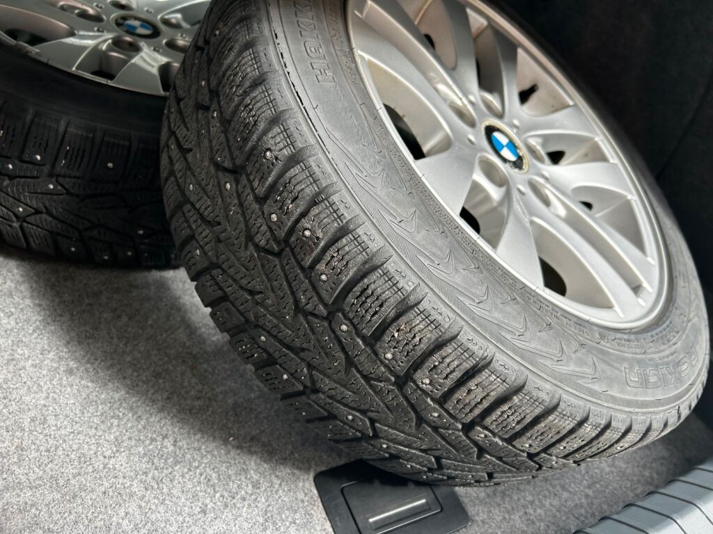BMW 320 2008 Harmaa