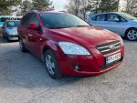 Kia Ceed 2009 Punainen