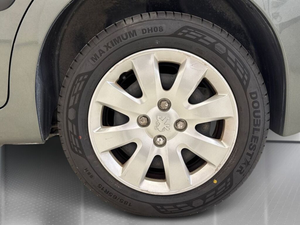 Peugeot 207 2008 Harmaa