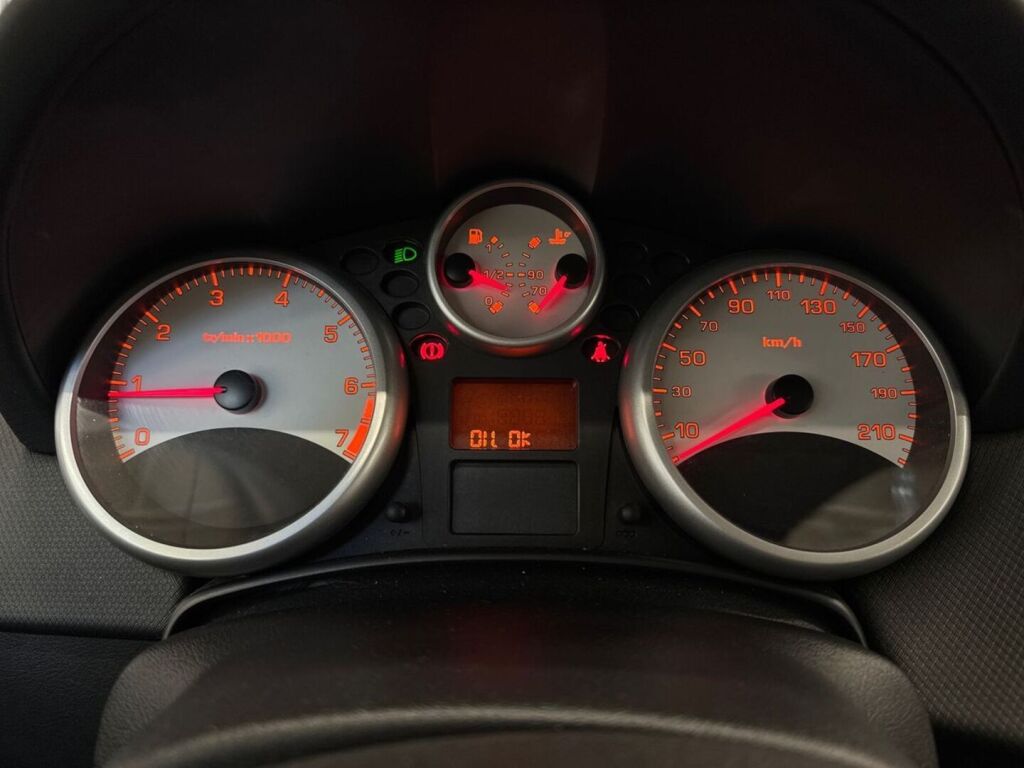 Peugeot 207 2008 Harmaa