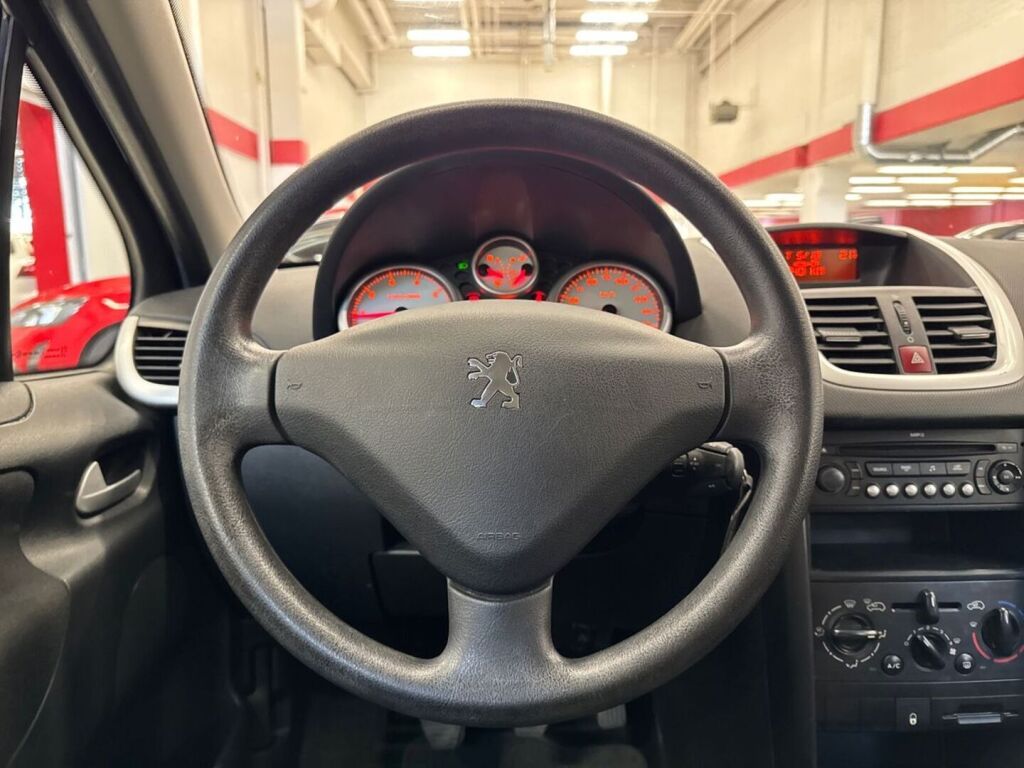Peugeot 207 2008 Harmaa