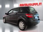 Mercedes-Benz B 2009 Musta
