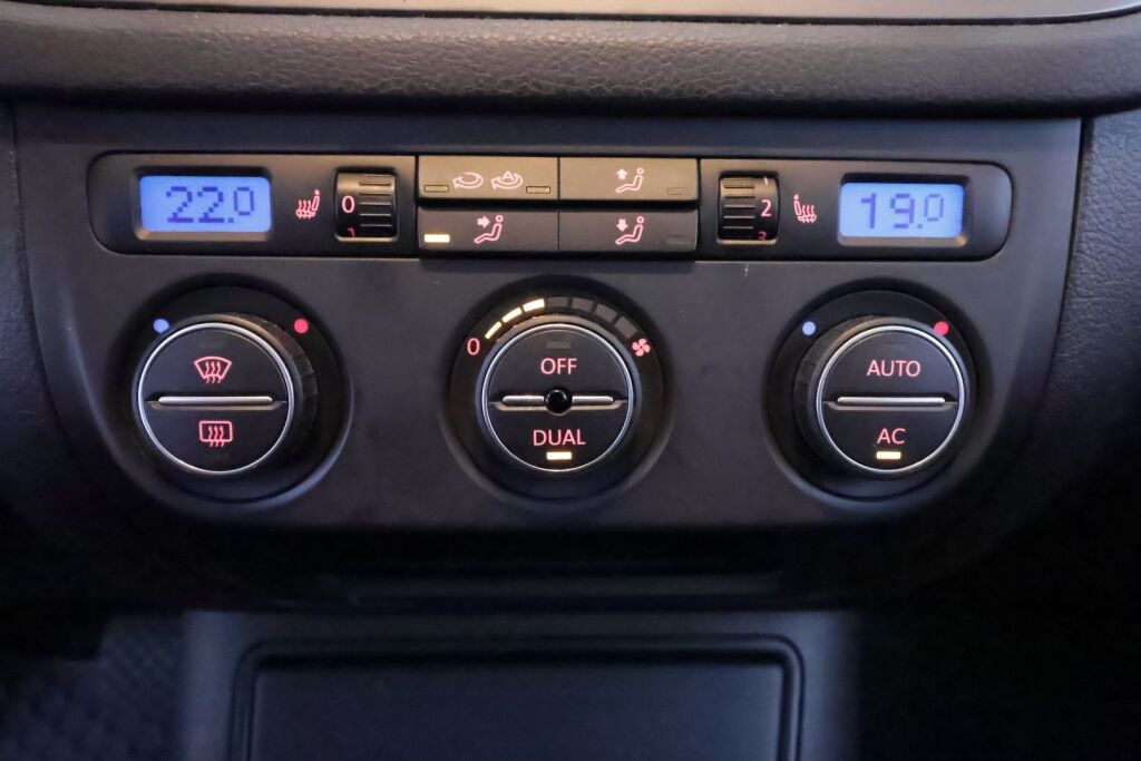 Volkswagen Tiguan 2008 Punainen