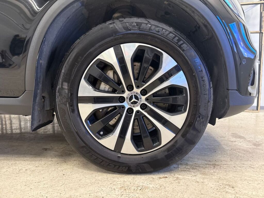 Mercedes-Benz GLC 2020 Musta