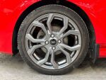 Ford Fiesta 2020 Punainen