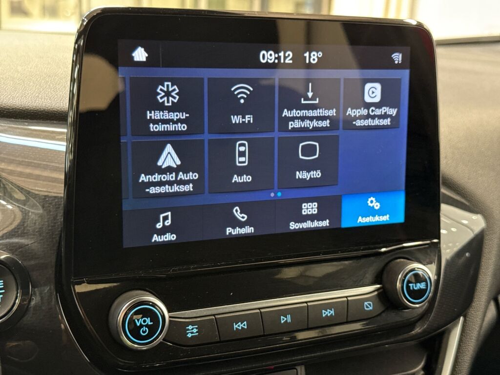 Ford Fiesta 2020 Punainen