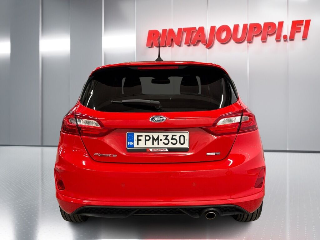 Ford Fiesta 2020 Punainen