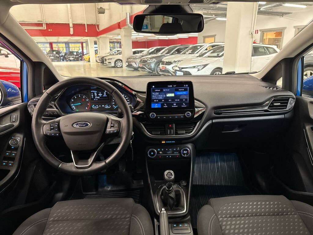 Ford Fiesta 2021 Sininen