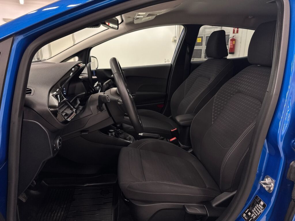 Ford Fiesta 2021 Sininen