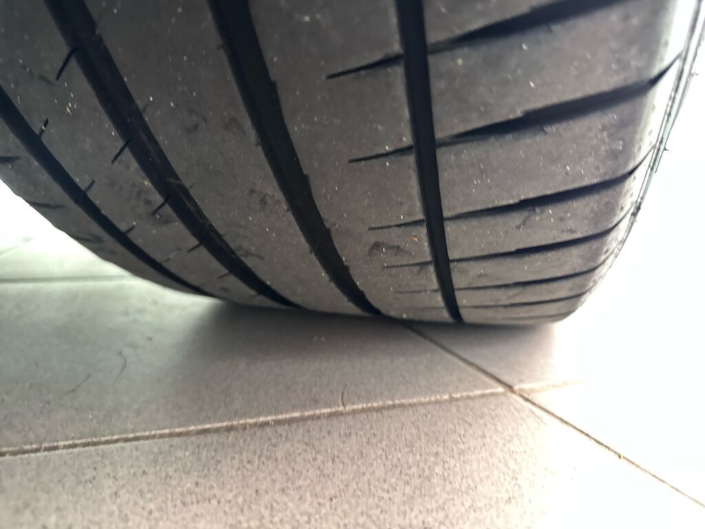 Porsche Taycan 2020 Musta