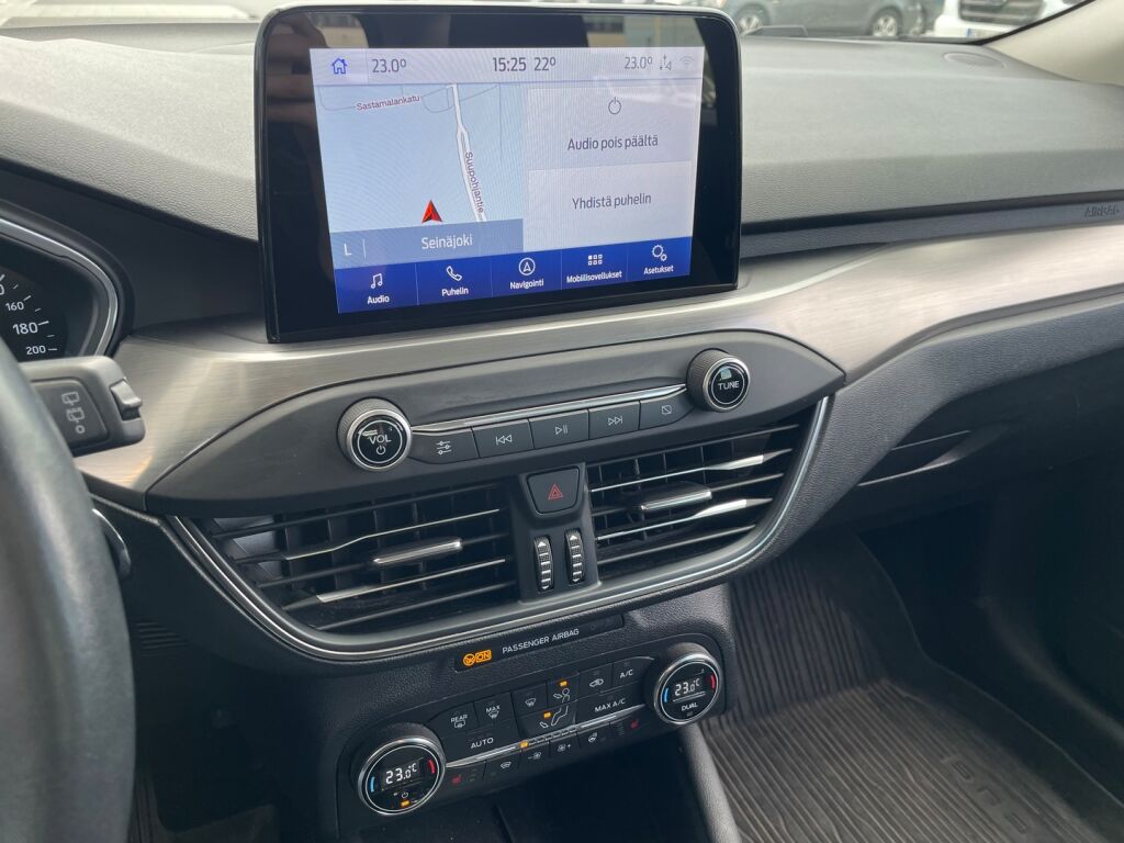 Ford Focus 2020 Punainen