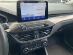 Ford Focus 2020 Punainen