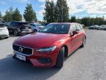 Volvo V60 2020 Punainen