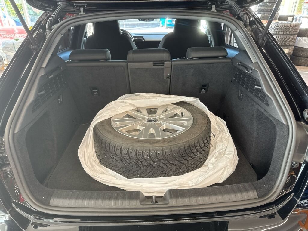 Audi A3 2020 Musta
