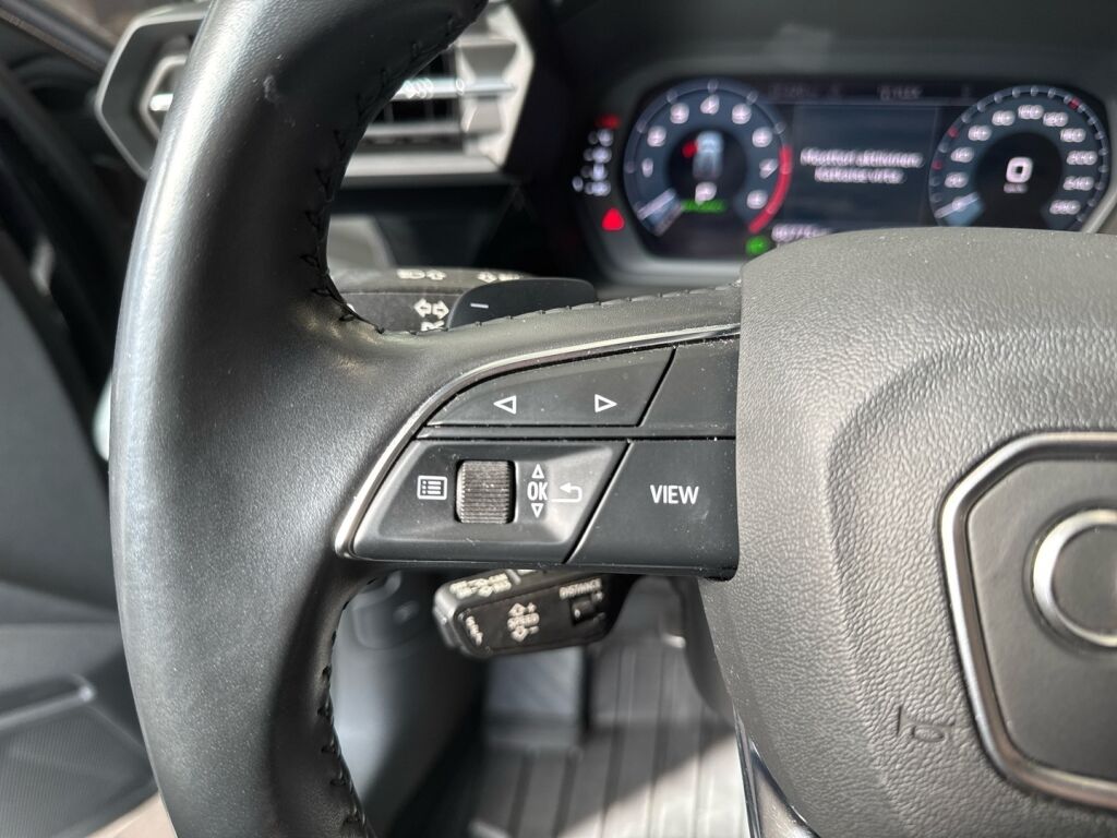 Audi A3 2020 Musta