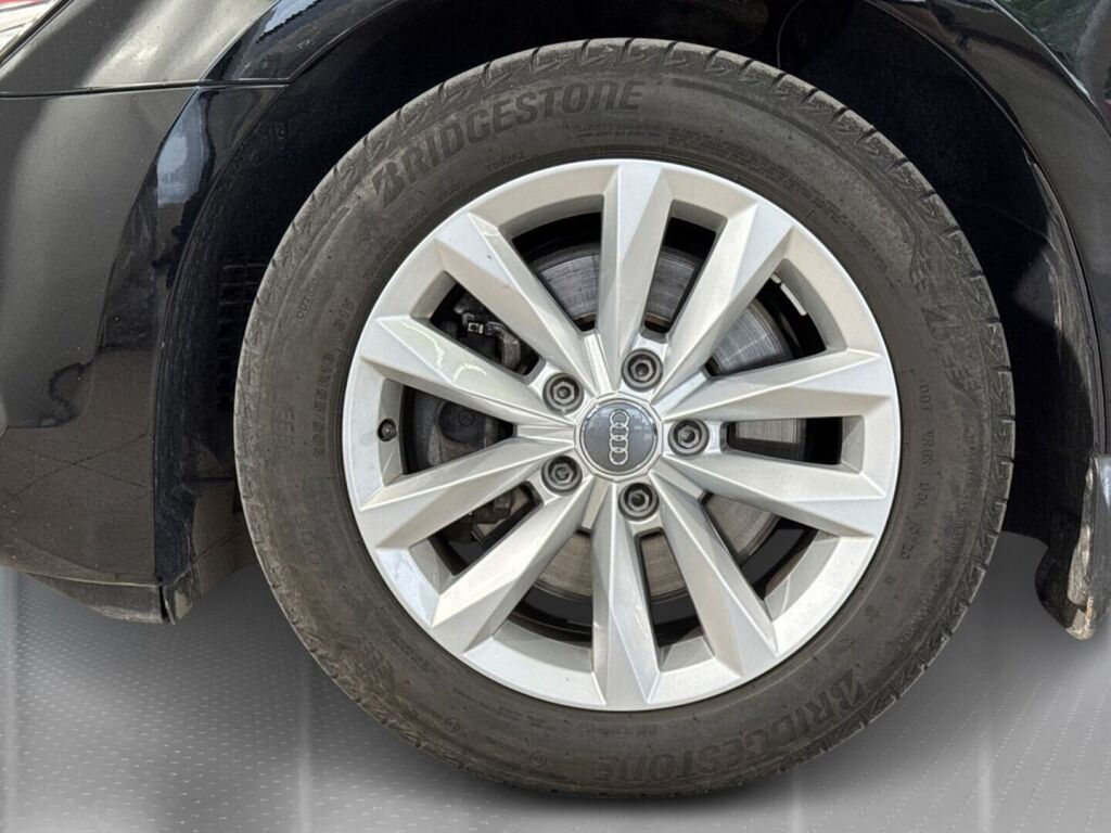 Audi A3 2020 Musta