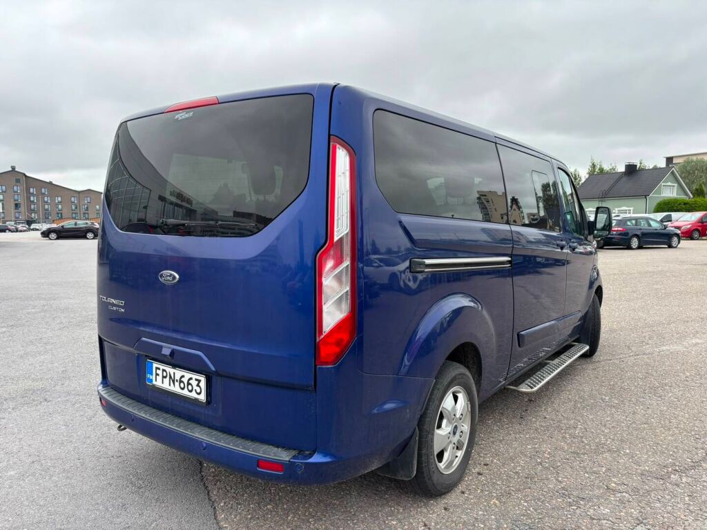 Ford Tourneo 2017 Sininen