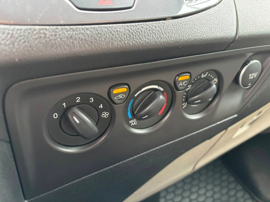 Ford Tourneo 2017 Sininen