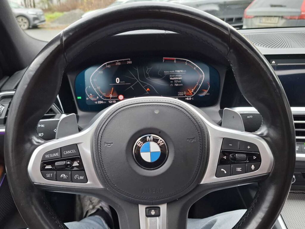 BMW 320 2020 Vihreä