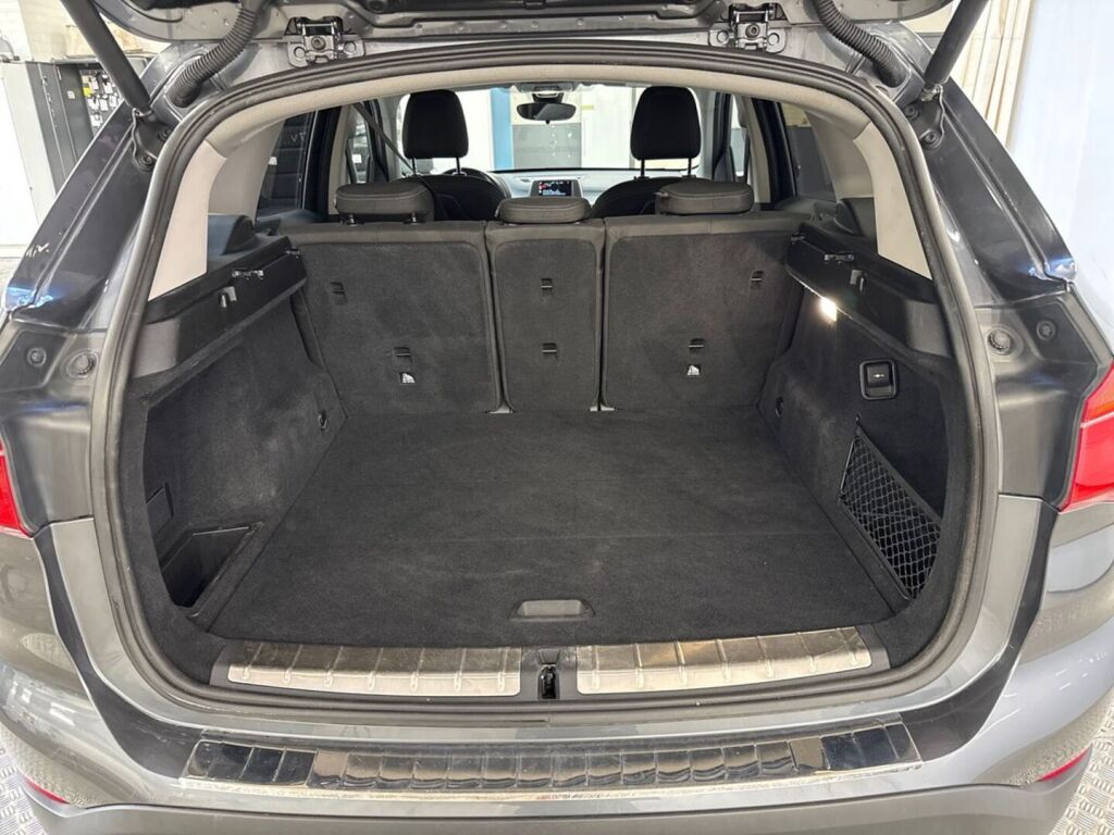 BMW X1 2016 Harmaa