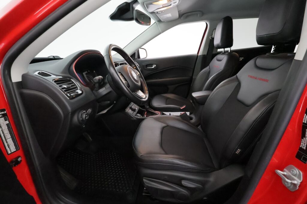 Jeep Compass 2021 Punainen