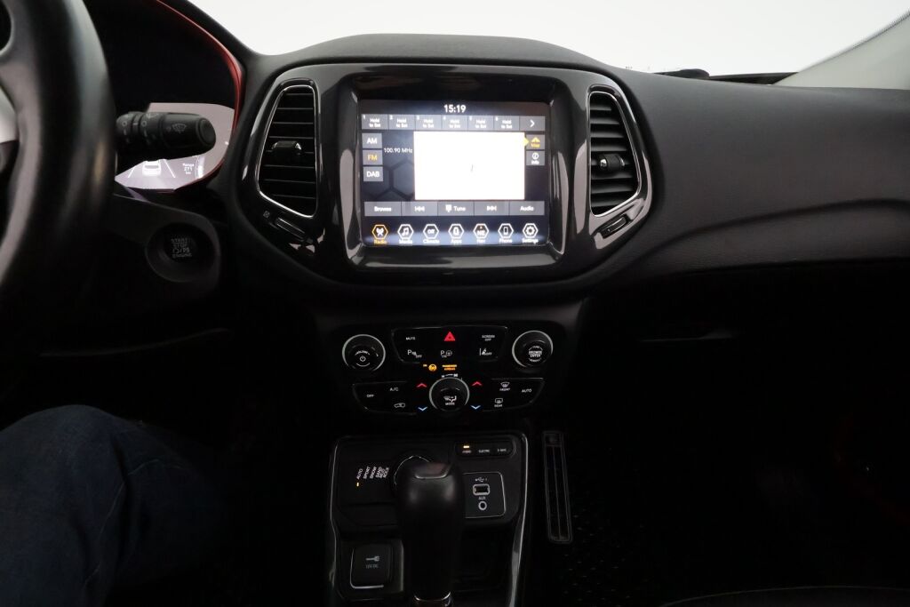 Jeep Compass 2021 Punainen