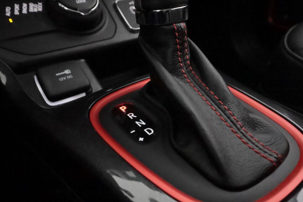 Jeep Compass 2021 Punainen