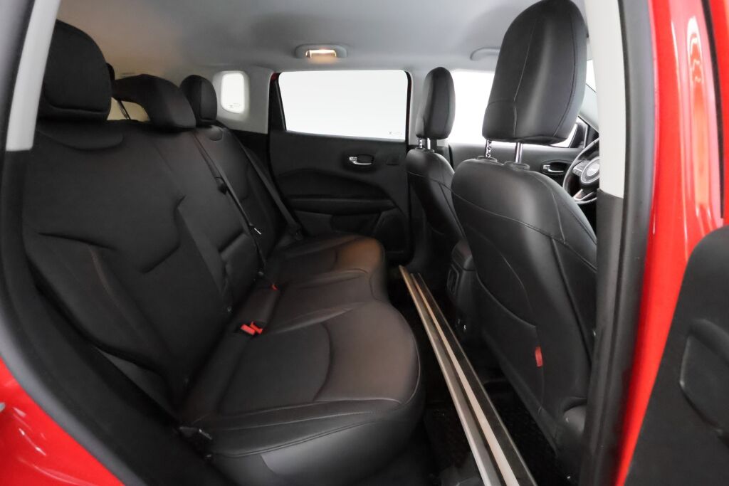 Jeep Compass 2021 Punainen