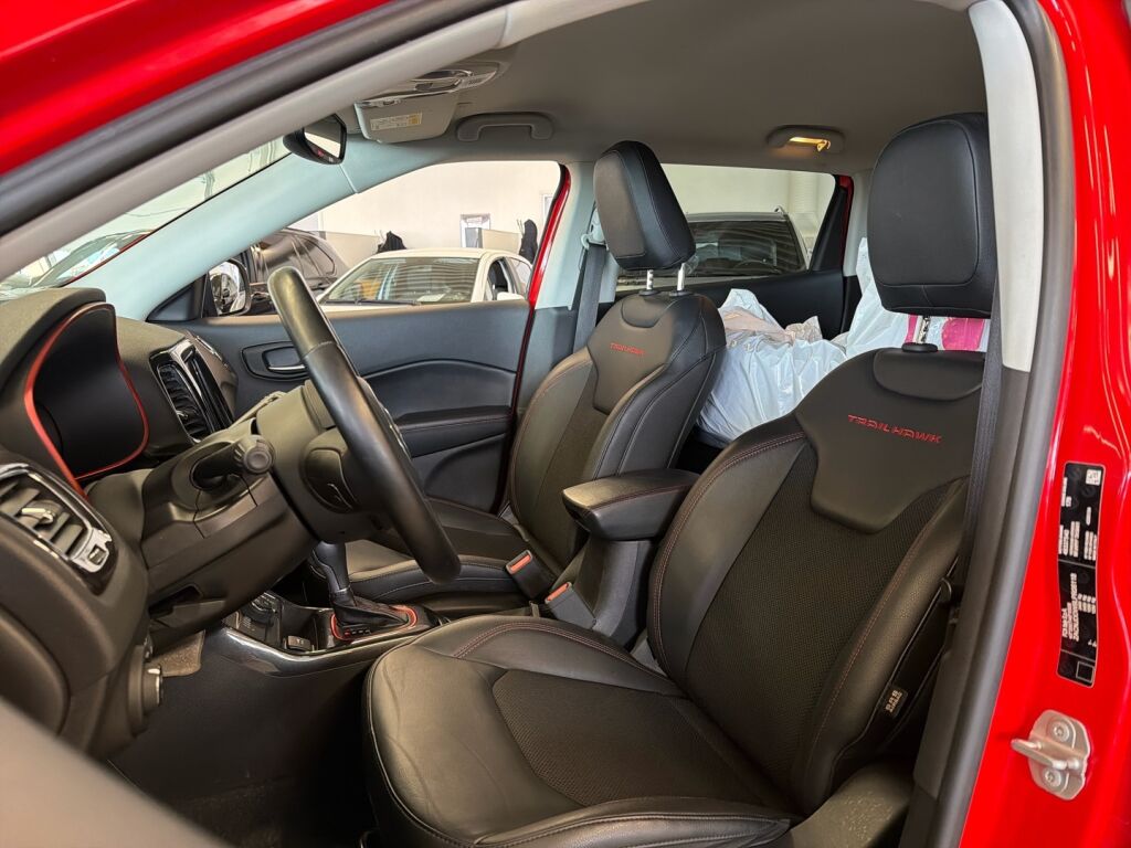 Jeep Compass 2020 Punainen