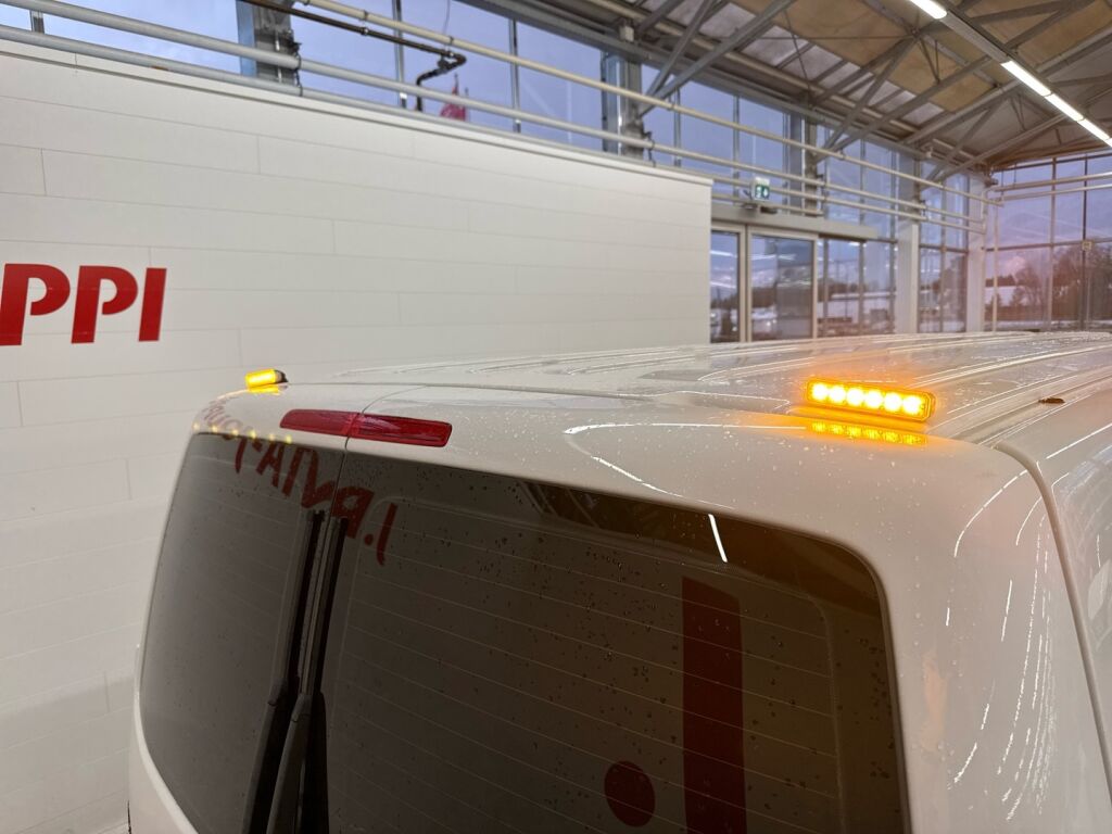 Volkswagen Transporter 2021 Valkoinen