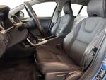 Volvo V60 2015 Sininen