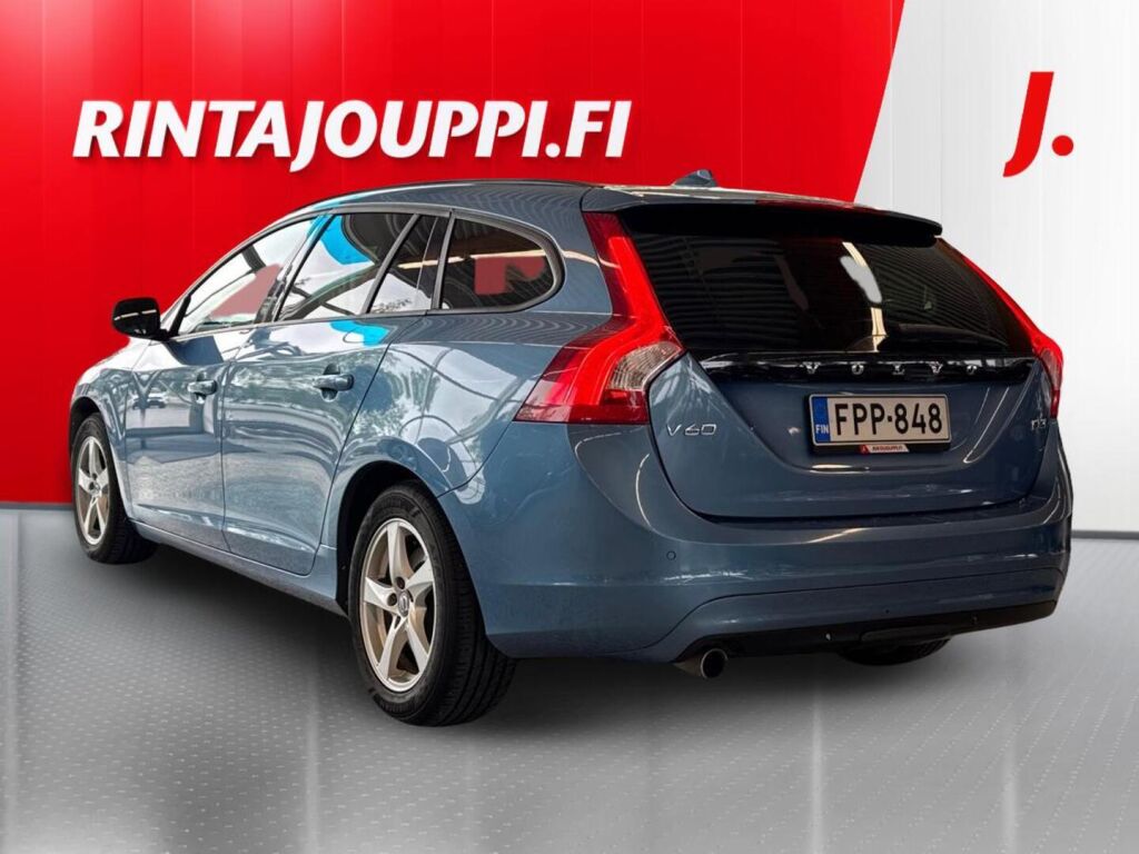 Volvo V60 2015 Sininen
