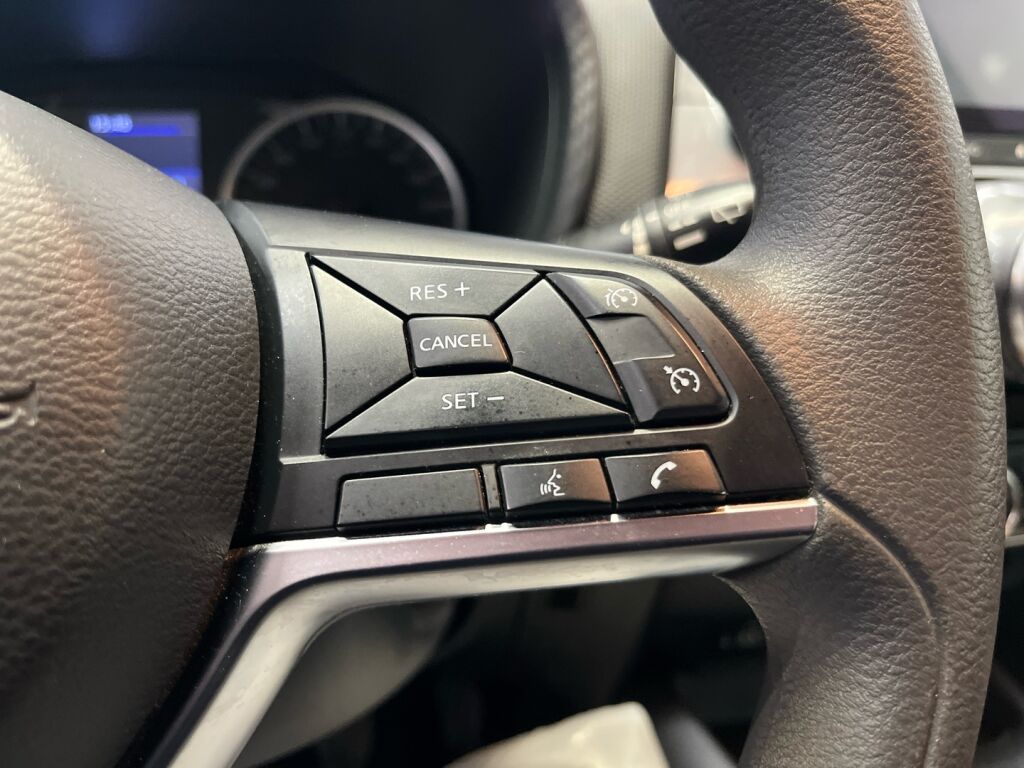 Nissan Juke 2020 Punainen