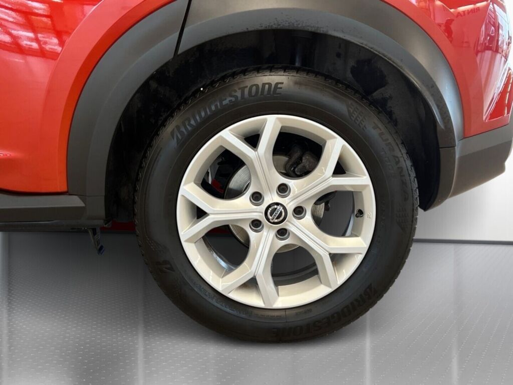 Nissan Juke 2020 Punainen