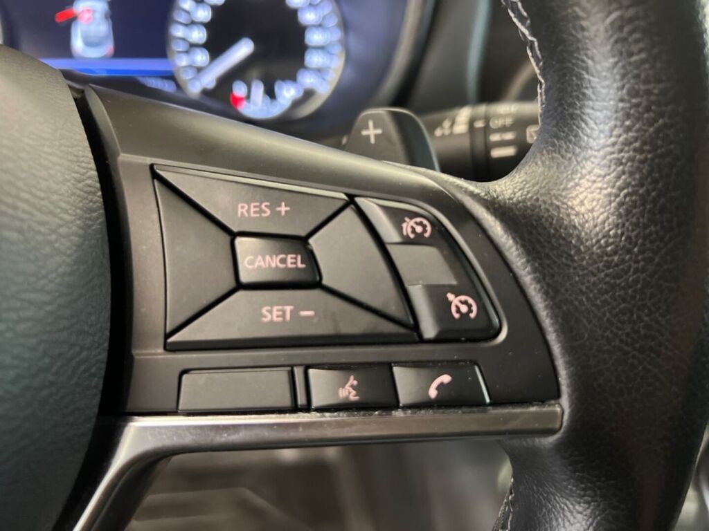 Nissan Juke 2020 Punainen