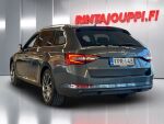 Skoda Superb 2018 Metallinhohto Harmaa