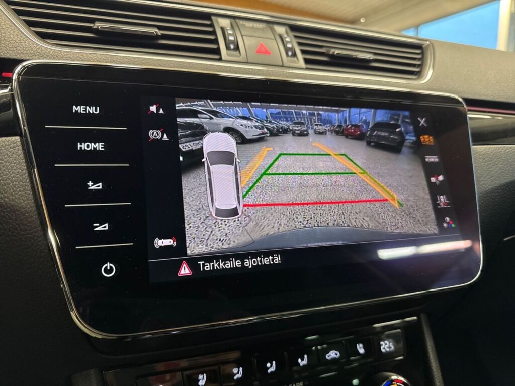 Skoda Superb 2018 Metallinhohto Harmaa