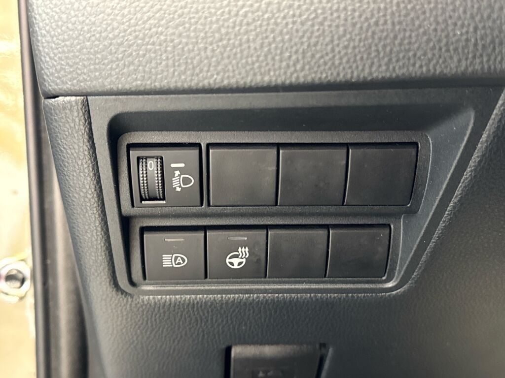 Toyota Yaris 2021 Ruskea (beige)