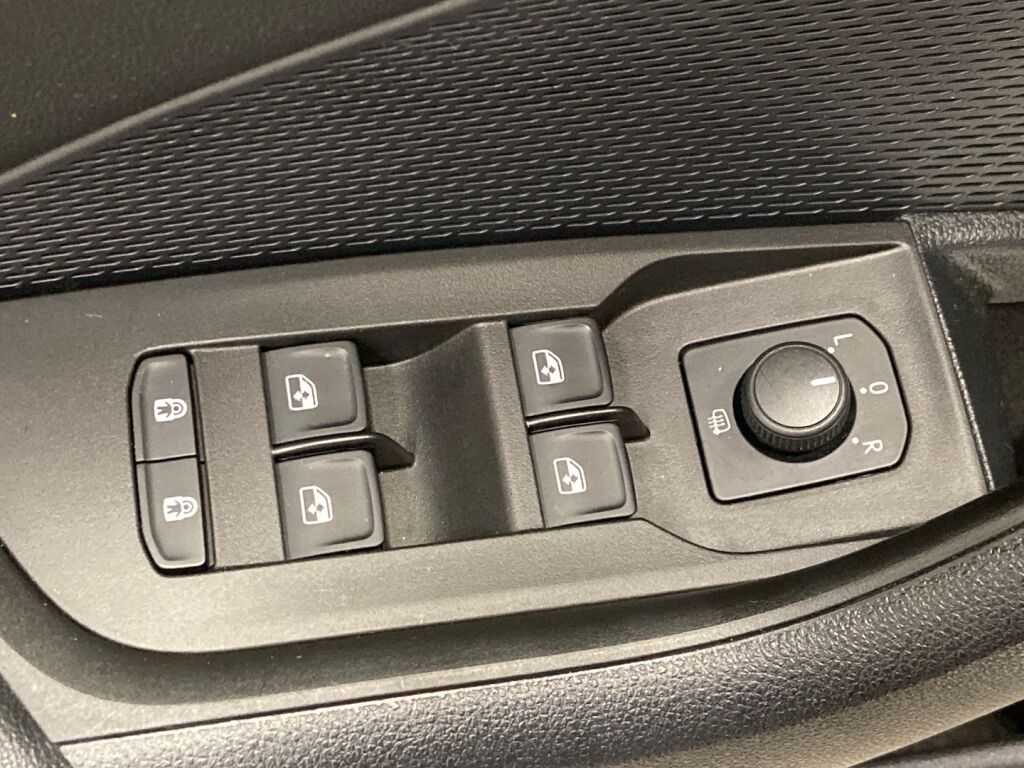 Skoda Octavia 2020 Valkoinen