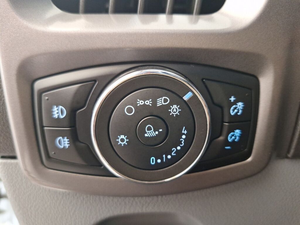 Ford Transit Custom 2016 Valkoinen